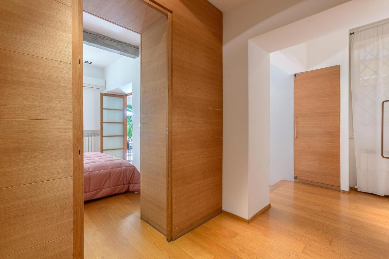 Pleasant Central Apartment With Garden Bologna Exterior photo